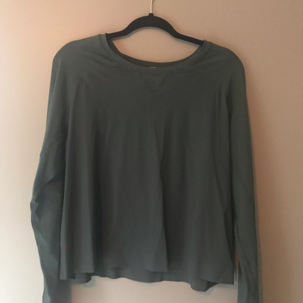 Lululemon Green Long Sleeve Top